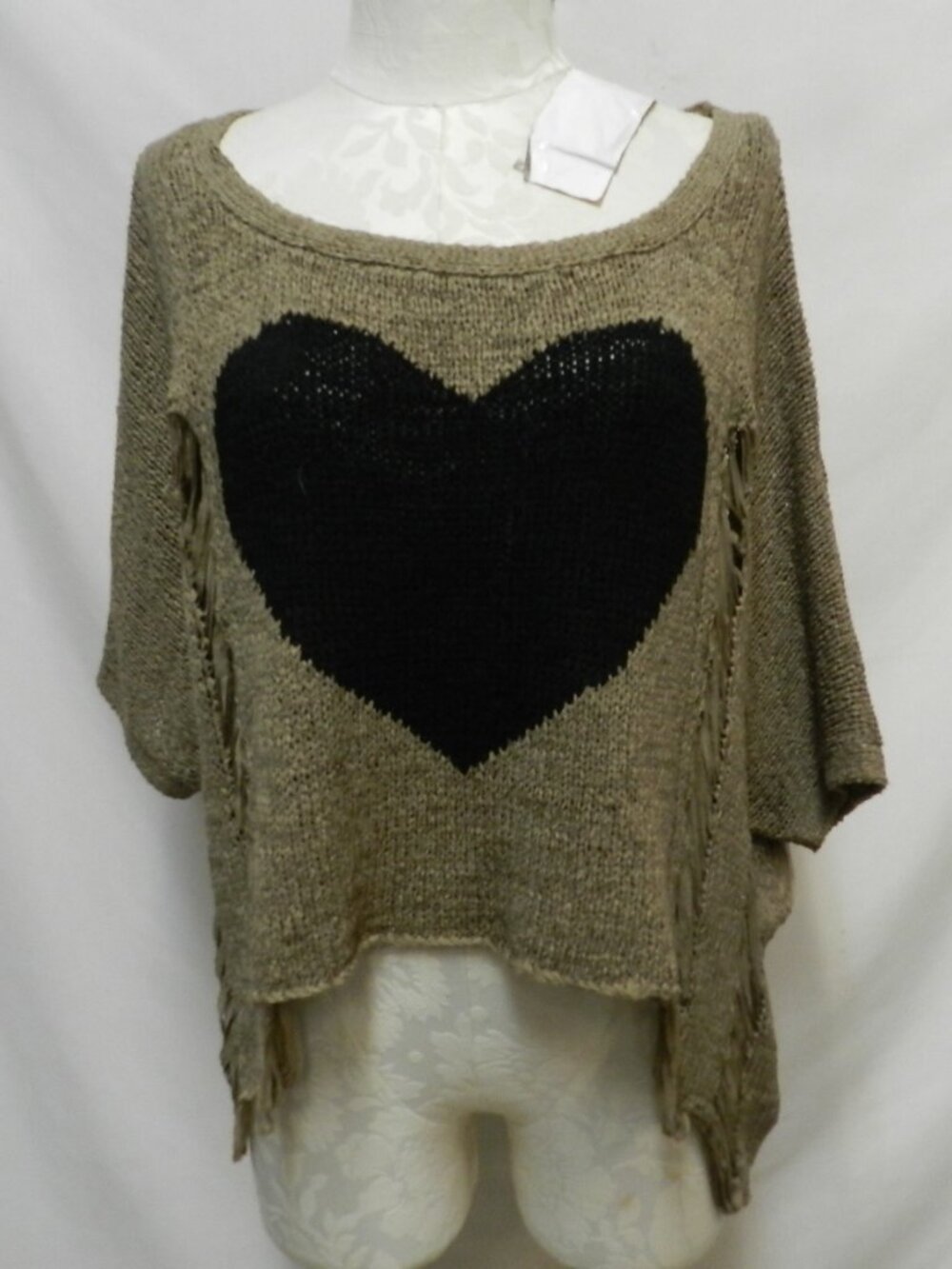 Akira Chicago Red Label crochet Heart sweater top blouse Size Sz Large Lg L